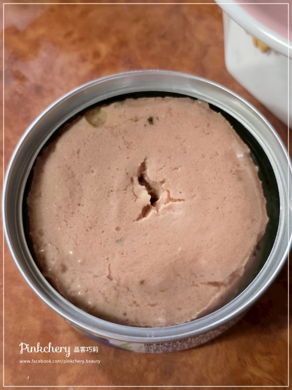 女人知己試用大隊,口碑行銷,部落客行銷,PURRFACT 波菲特貓用主食罐,主食罐,PURRFACT波菲特,貓主食罐,貓罐,PURRFACT波菲特貓用主食罐,魚肉蔓越莓主食罐,鮮嫩雞主食罐,鹿肉雞肉主食罐,牛肉鵪鶉貓主食罐,干貝蠶蛹配方,鱷魚肉白木耳配方,雞肉魚肉配方,安心鶉配方,評價,體驗,適口性佳,心得,成貓適用,高齡貓適用,質地是慕絲狀